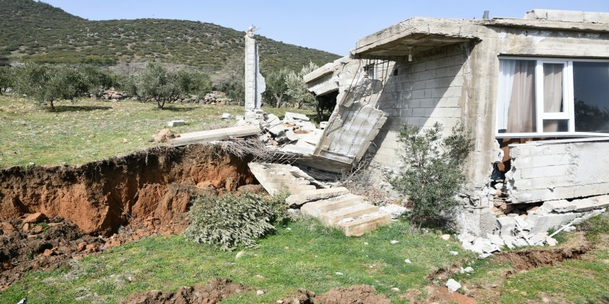 Depremle Birlikte Ev Yar A G M Ld Gaziantep Son Dakika Haberleri