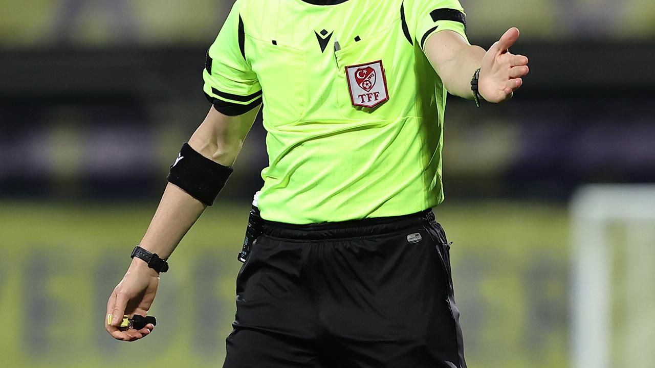 Karagümrük – Gaziantep FK maçına o hakem verildi