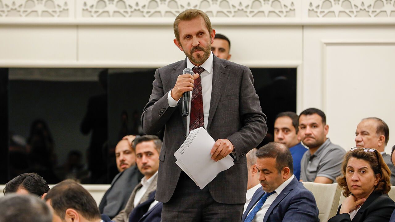 Mecliste arsa satışı tartışması