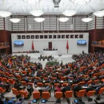 Öğrenci affı yasalaştı! Üniversitelilere yeni hak