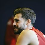 Arda kendinden emin