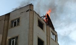 Hasarlı binada korkutan yangın