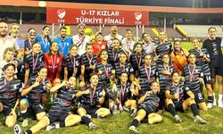 U17 Kızlar Türkiye Şampiyonu Dudulluspor oldu