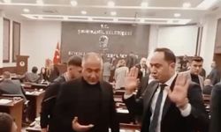 Ersin Atar’dan Umut Yılmaz’a türkülü gönderme