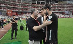 İbrahim Dicle'den Arda'ya tebrik