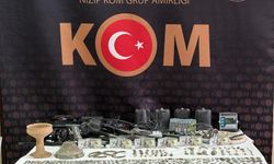 Nizip’te  3 bin 127 adet sikke ele geçirildi