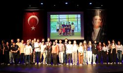 Tıp korosuna  alkış