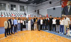 Başarılı sporculara ödül