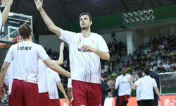 İlk imza Duşan Cantekin'le