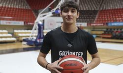 Gaziantep Basketbol'da Arda sevinci
