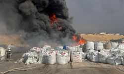 Geri dönüşüm fabrikasında korkutan yangın