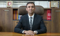 Müdür öğrencileri tebrik etti
