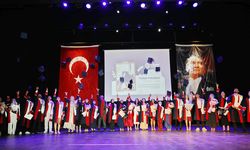 Turizm fakültesi mezunlarını uğurlandı