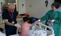 Aşırı sıcak çocuğu yaktı! İkinci derece yanık oluştu