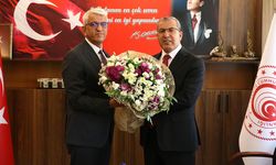 Kınık göreve başladı