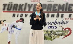 Melek Polat, Erdem Kolejinin gururu oldu