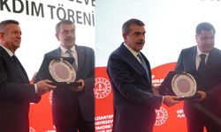 Bakan Tekin’den hayırseverlere anlamlı jest