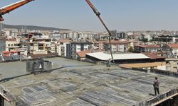 Yerinde dönüşümle yeni binalar yükseliyor