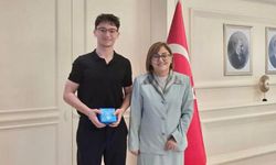 “Suyun Nobeli" ödülü Özkök’ün
