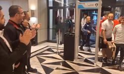 Takımı alkışlarla karşıladılar