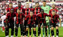 4 futbolcu sınıra girdi
