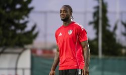 Abena gün sayıyor