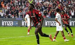 Bayo golle tanıştı