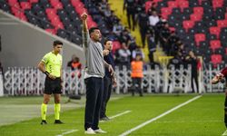 BURAK HOCA’DAN ÖZELEŞTİRİ: ‘Benim de hatam var’