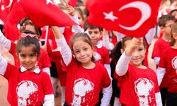 Cumhuriyet için yürüdüler