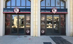 GFK Store Millet bahçesinde