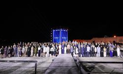 Kalede yarışmalı defile