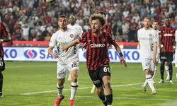 Karagümrük'e üstünüz
