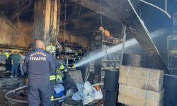 Sanayi sitesindeki yangın korkuttu