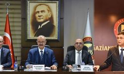 Sanayiciler dert yandı