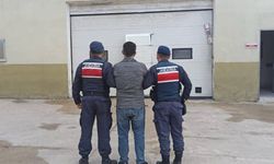 Aranan zanlıyı Jandarma yakaladı