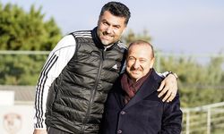 Başkan ve Hoca sarmaş dolaş: Çerçevelik fotoğraf