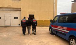 Hırsızlık şüphelisini jandarma yakaladı