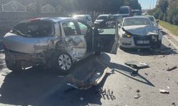 Kontrolden çıkıp şeride uçtu