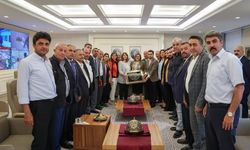 Muhtarlar Şahin'den konut sözü aldı