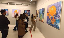 Öğrencilerden sanat galerisine ziyaret