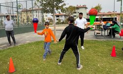 Renk katan tatil şenliği