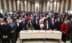 Şahin GAÜN’de öğrencilerle buluştu