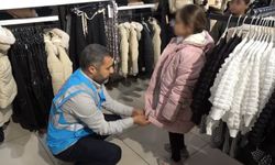 250 yetim çocuğa kışlık yardım