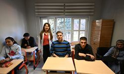 Azmiyle engelli bireyle örnek oluyor