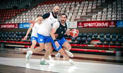 Darüşşafaka'ya bileniyorlar