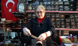 Erkek ustalara taş çıkarıyor