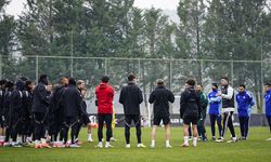 Göztepe mesaisi sürüyor