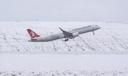 Gaziantep’te uçuşlara kar engeli