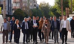 Mahalle ziyaretleri sürüyor