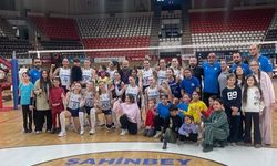 Merinos yeni yıla mutlu giriyor